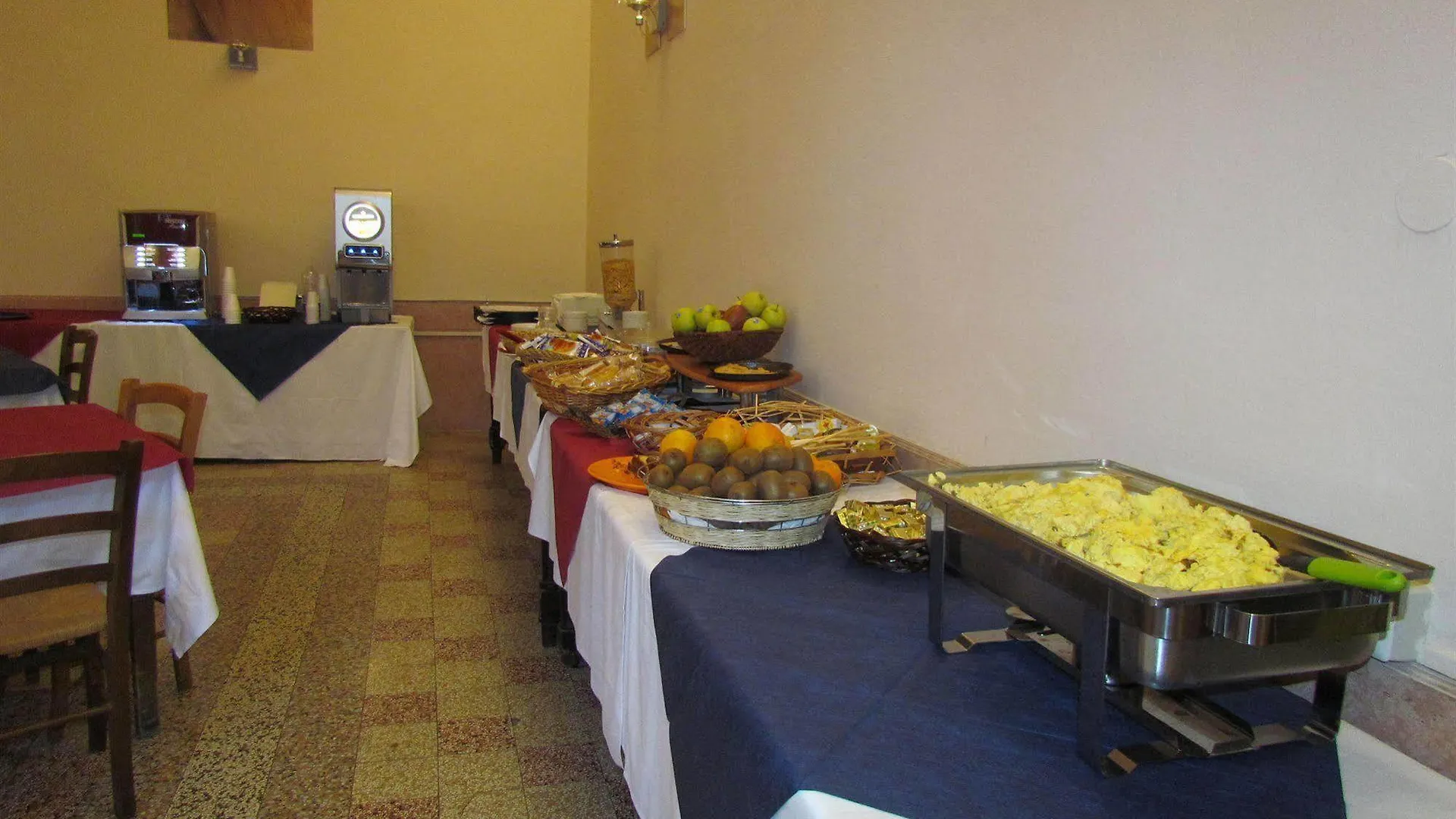 Hostel 7 Santi Firenze