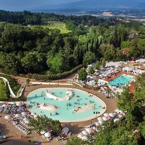Hu Norcenni Girasole Village Feriepark